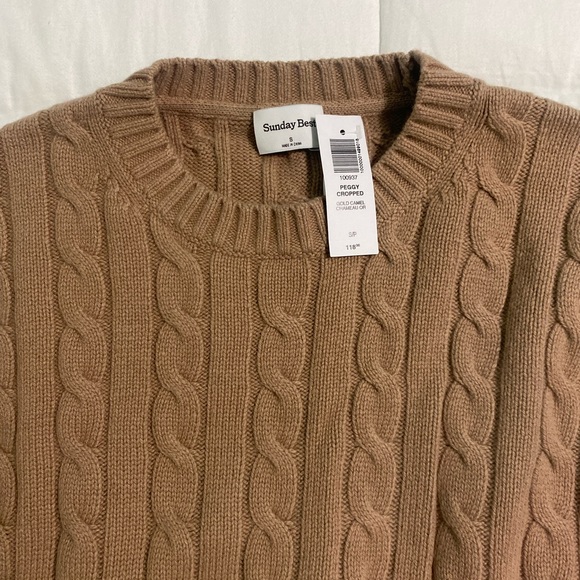 NWT Aritzia Sunday Best Peggy Cropped Sweater Small - Picture 4 of 4